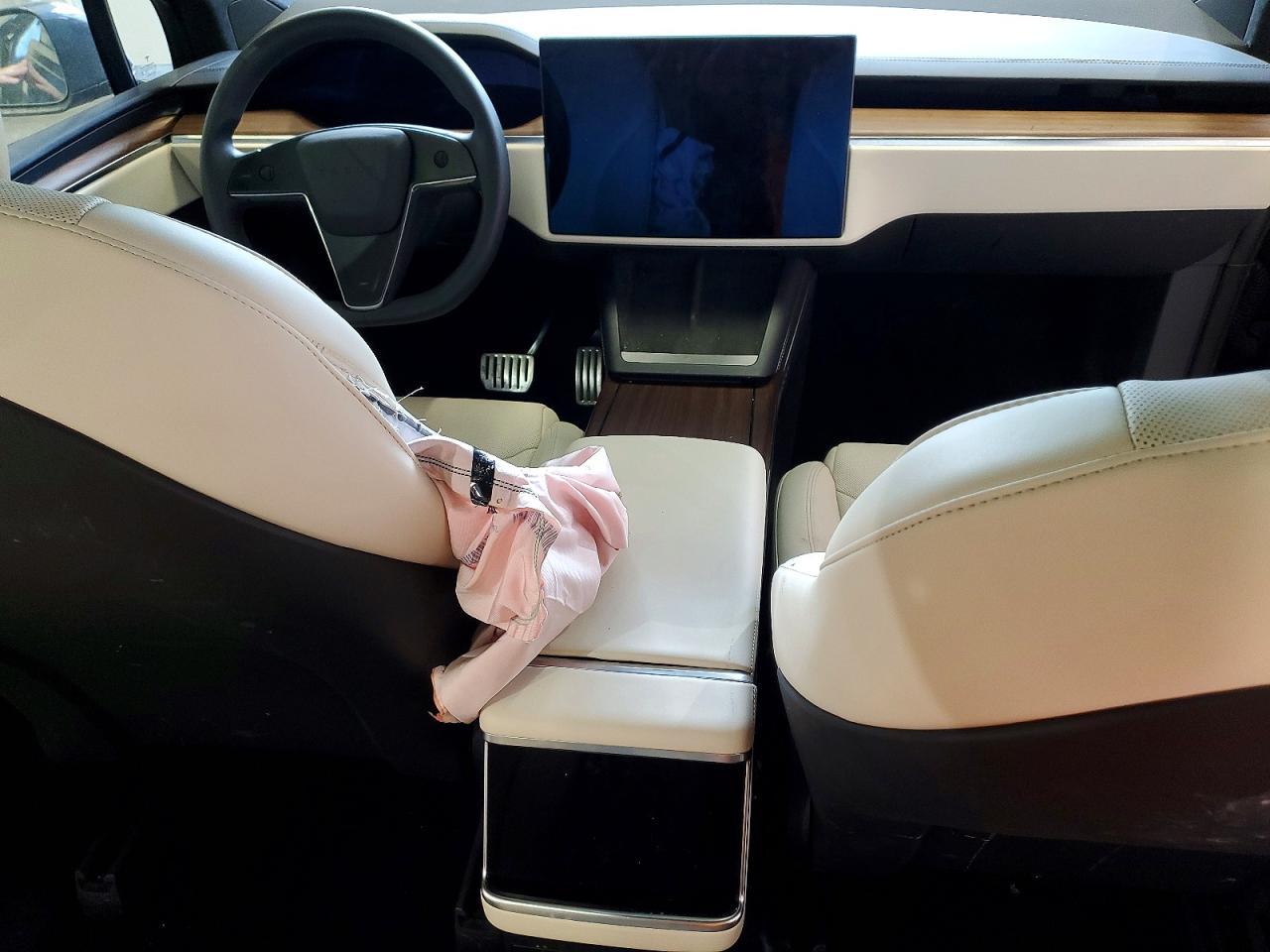 2023 Tesla Model X - zdjęcie 8