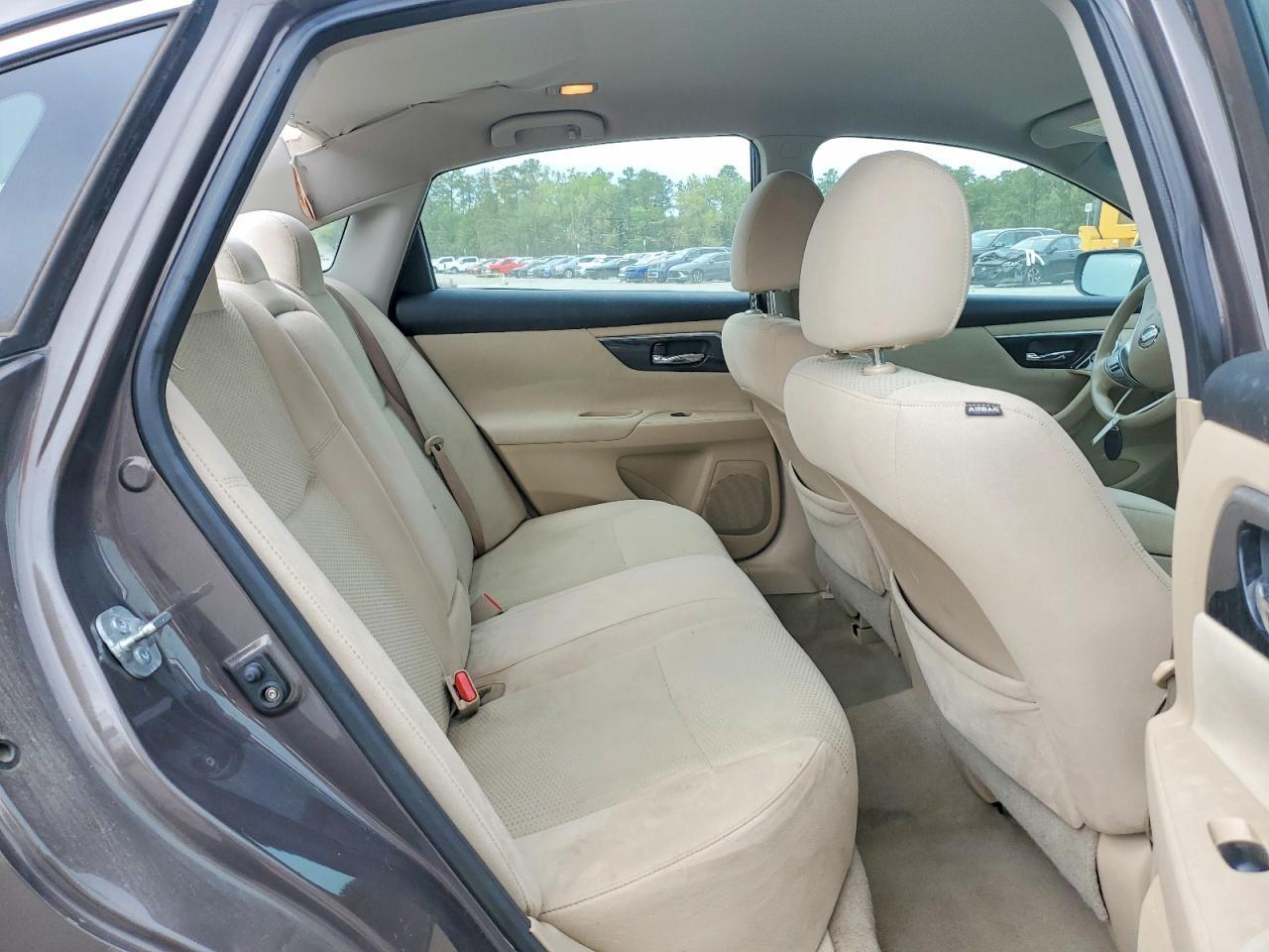 2014 Nissan Altima 2.5 S - zdjęcie 10