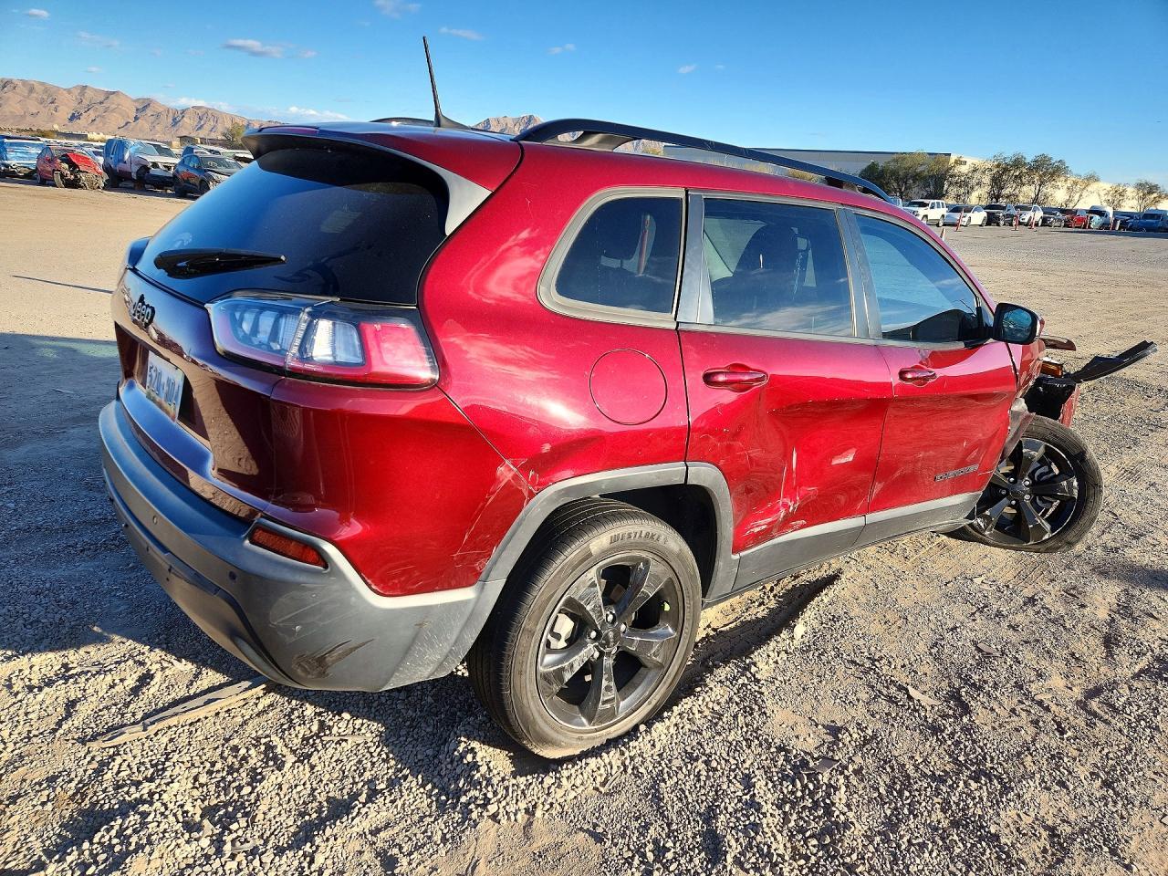 2020 Jeep Cherokee Latitude Plus - zdjęcie 3