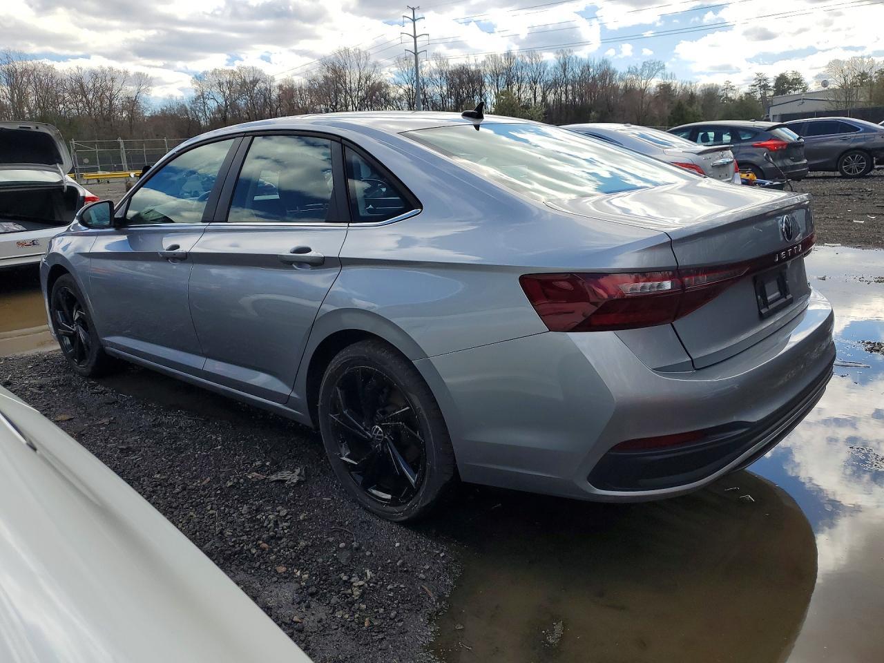 2025 Volkswagen Jetta Se - zdjęcie 2