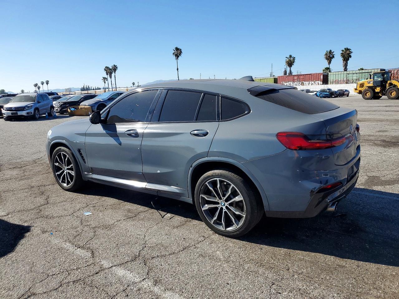 2020 BMW X4 xDrive30I - zdjęcie 2