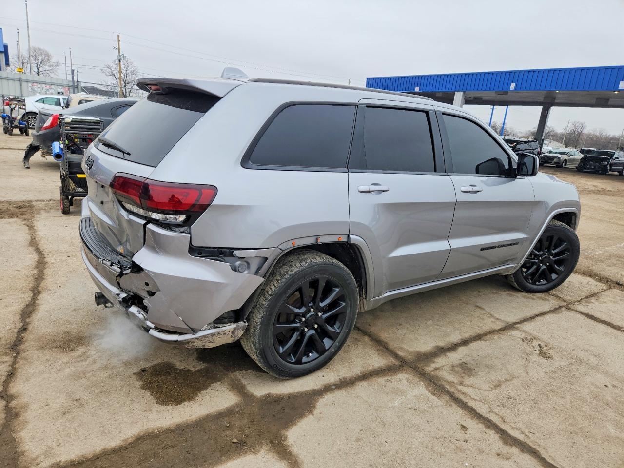 2017 Jeep Grand Cherokee Laredo - zdjęcie 3