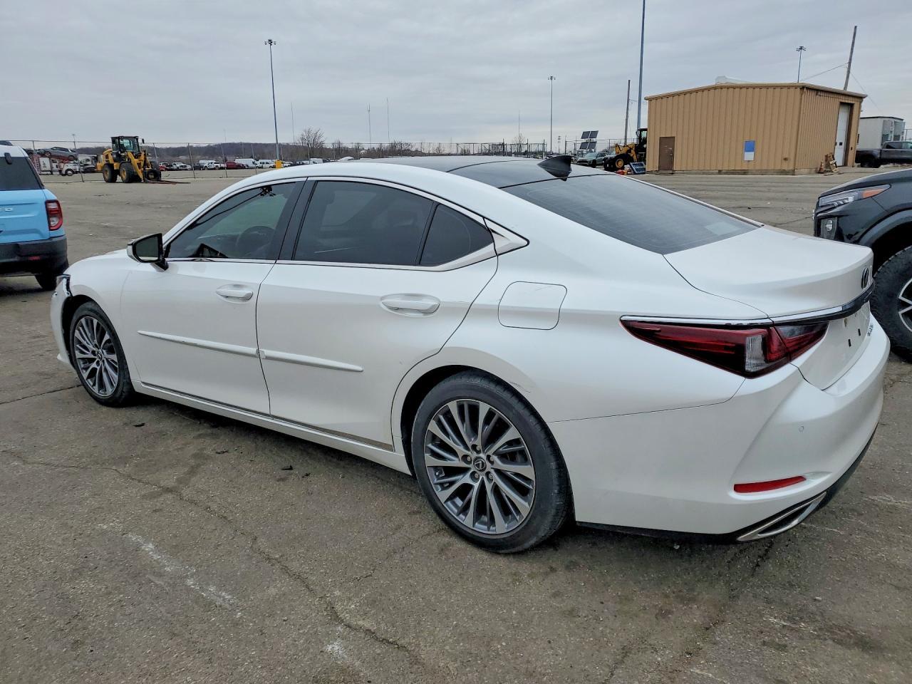 2019 Lexus Es 350 Luxury - zdjęcie 2