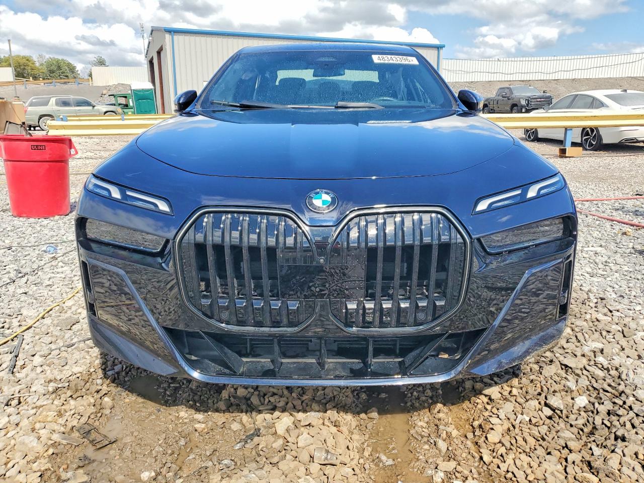 2024 BMW 760 Xi - zdjęcie 5
