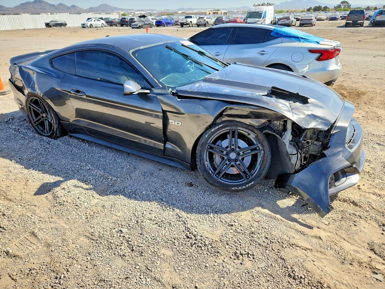2016 Ford Mustang Gt - zdjęcie 4