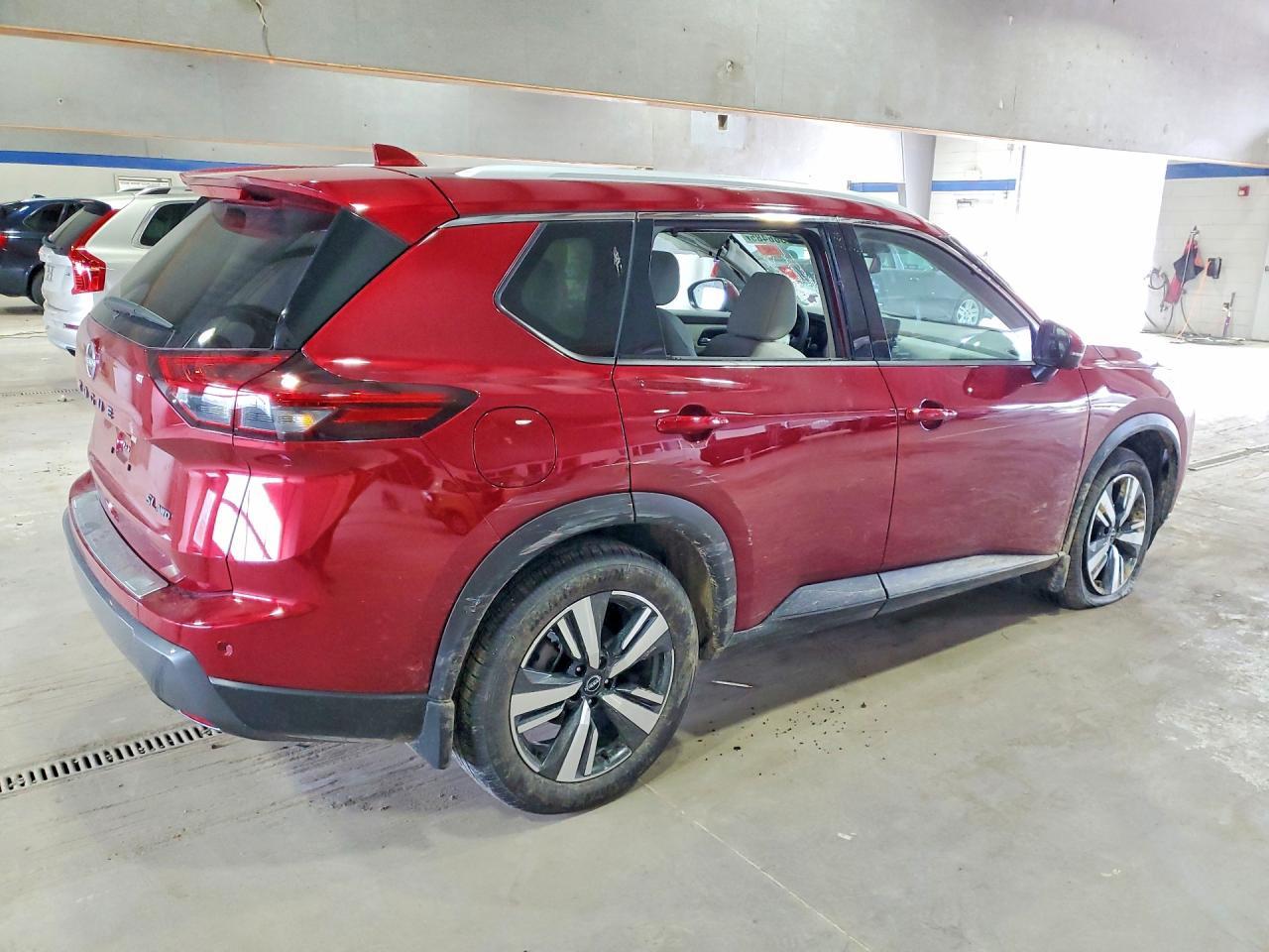 2025 Nissan Rogue Sl - zdjęcie 3