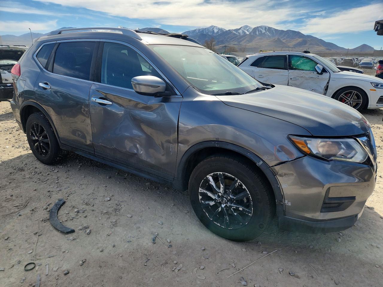 2017 Nissan Rogue Sv - zdjęcie 4