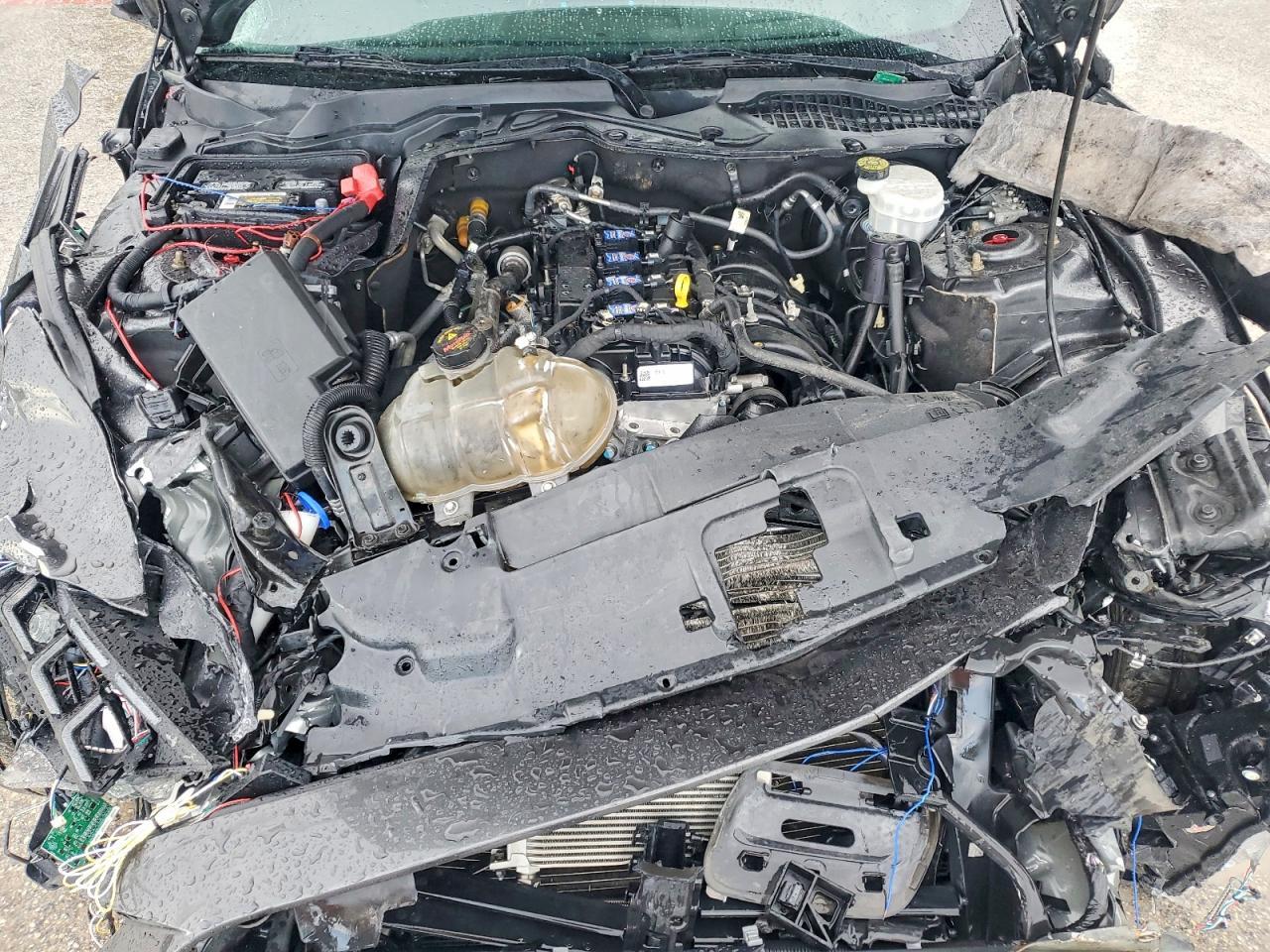 2020 Ford Mustang - zdjęcie 11