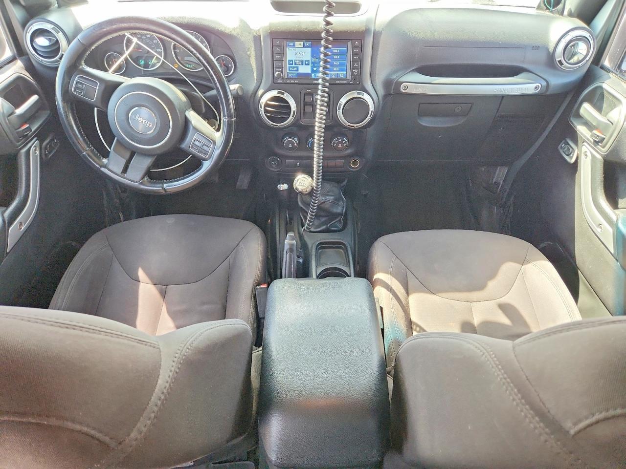 2014 Jeep Wrangler Unlimited Sport - zdjęcie 8