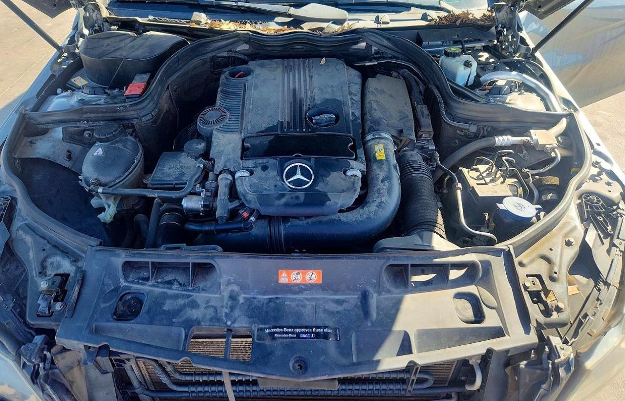 2015 Mercedes Benz C 250 - zdjęcie 11