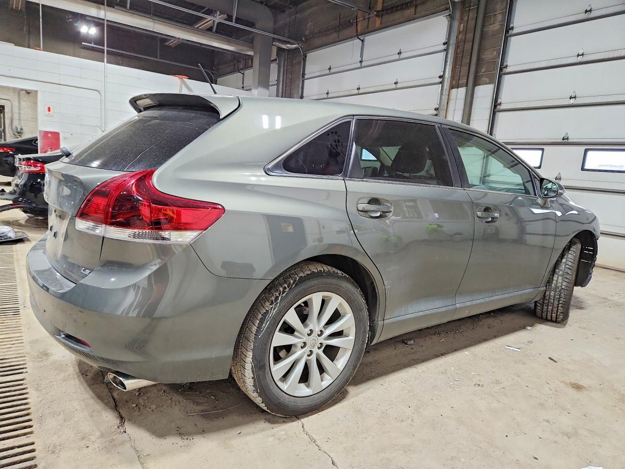 2014 Toyota Venza Le - zdjęcie 3