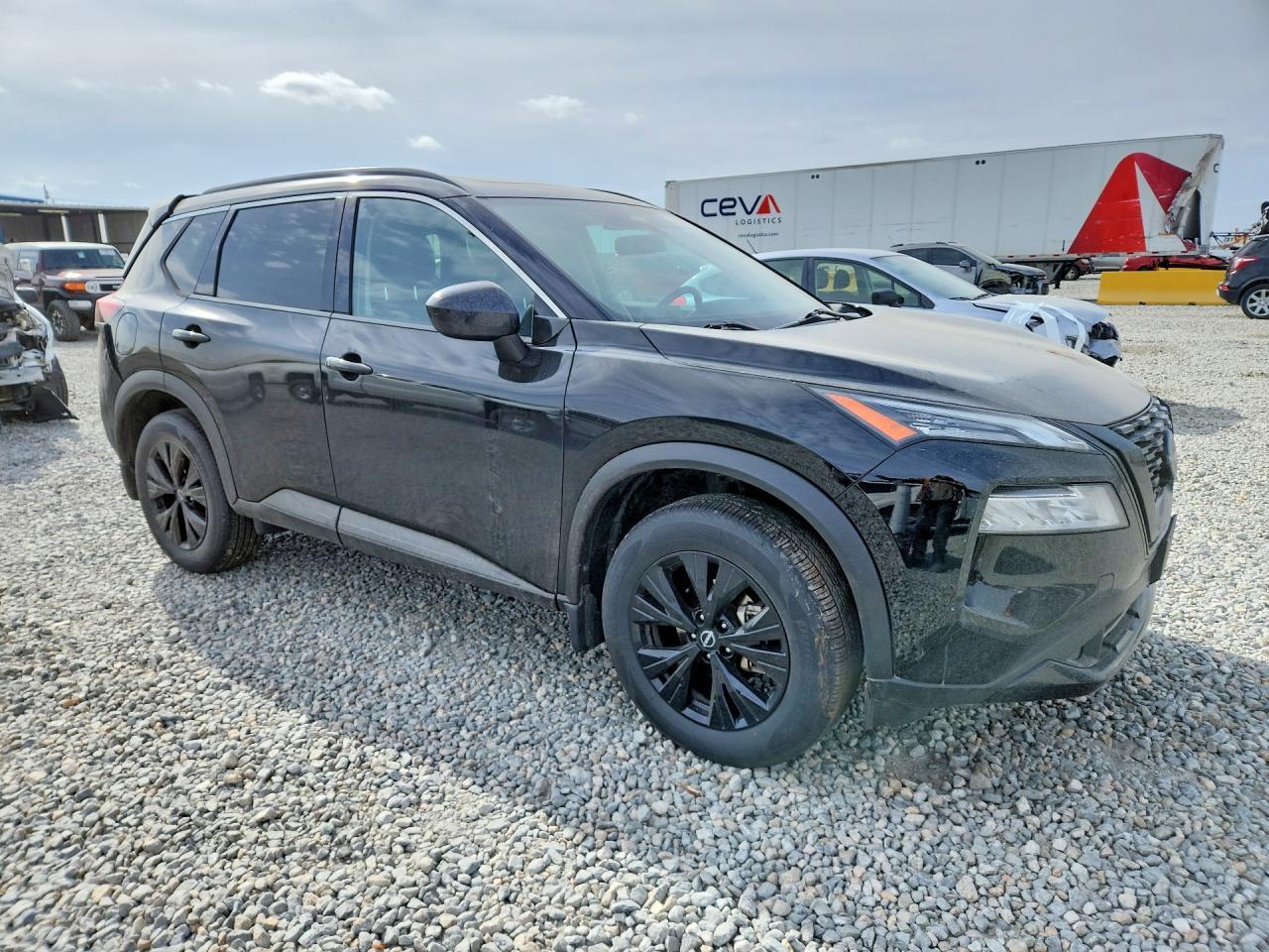 2023 Nissan Rogue Sv - zdjęcie 4