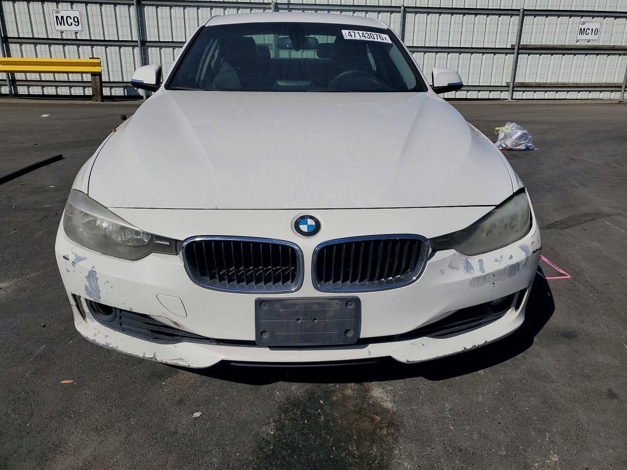 2014 BMW 328 I - zdjęcie 5