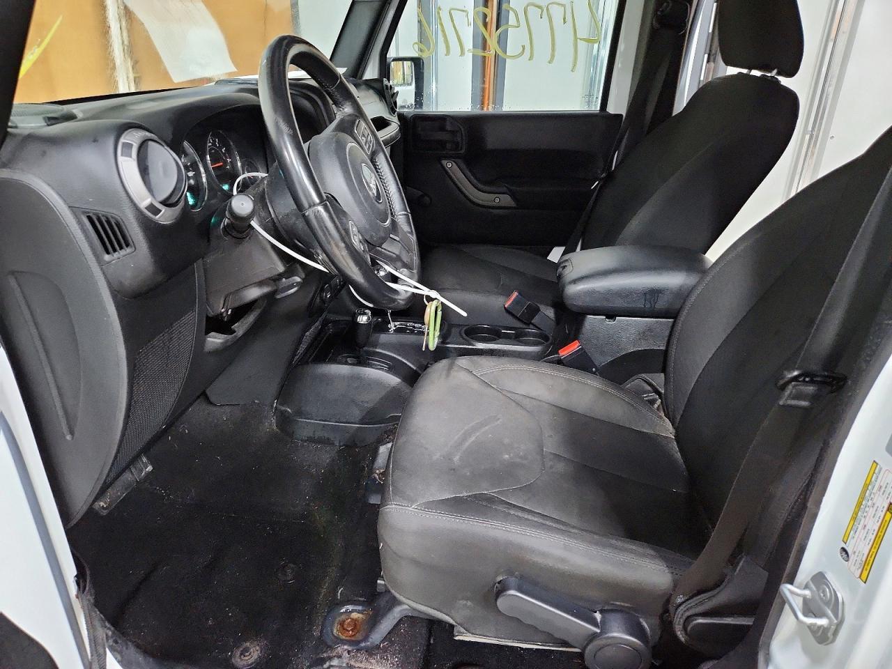 2016 Jeep Wrangler Unlimited Sport - zdjęcie 7