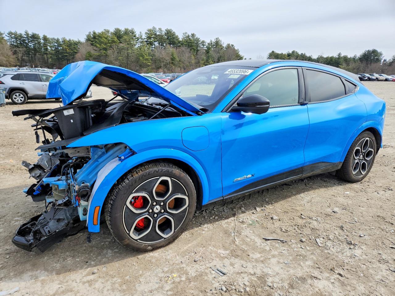 2022 Ford Mustang Mach-E Gt - zdjęcie główne