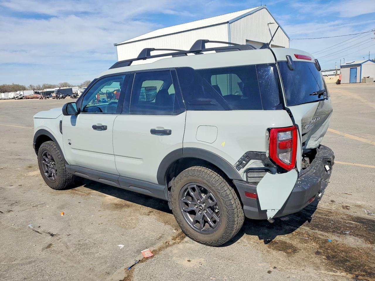 2022 Ford Bronco Sport Big Bend - zdjęcie 2