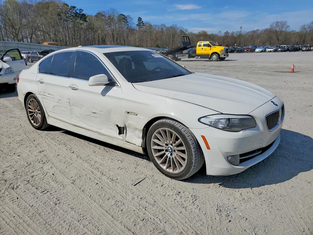 2013 BMW 535 I - zdjęcie 4