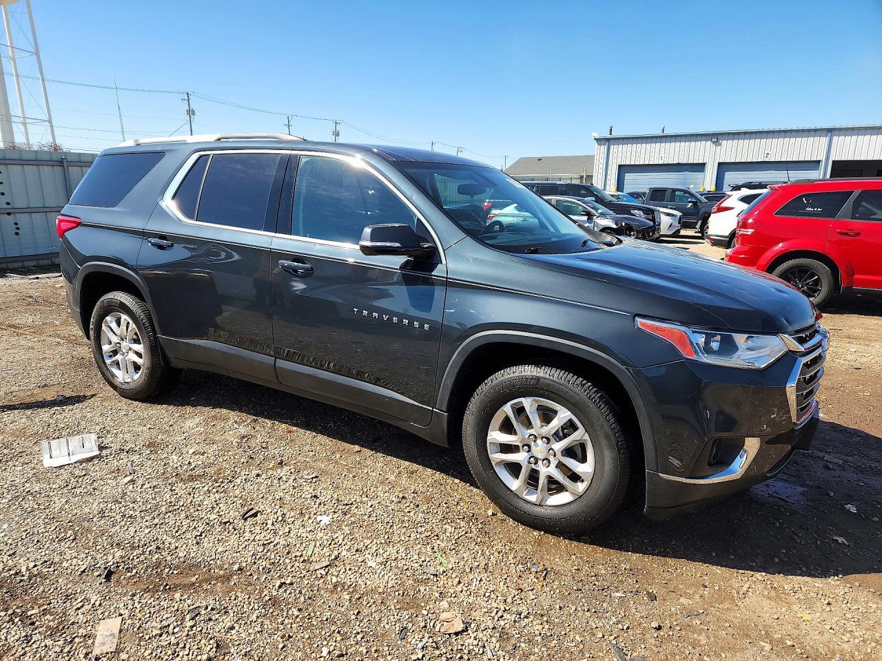 2018 Chevrolet Traverse Lt - zdjęcie 4