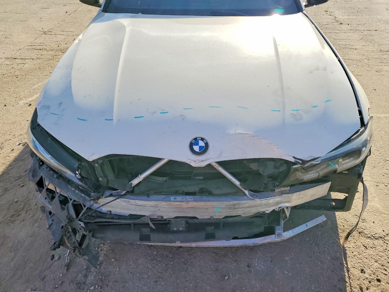 2021 BMW 330I - zdjęcie 11