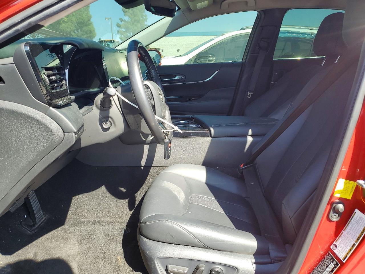 2022 Toyota Mirai Xle - zdjęcie 7