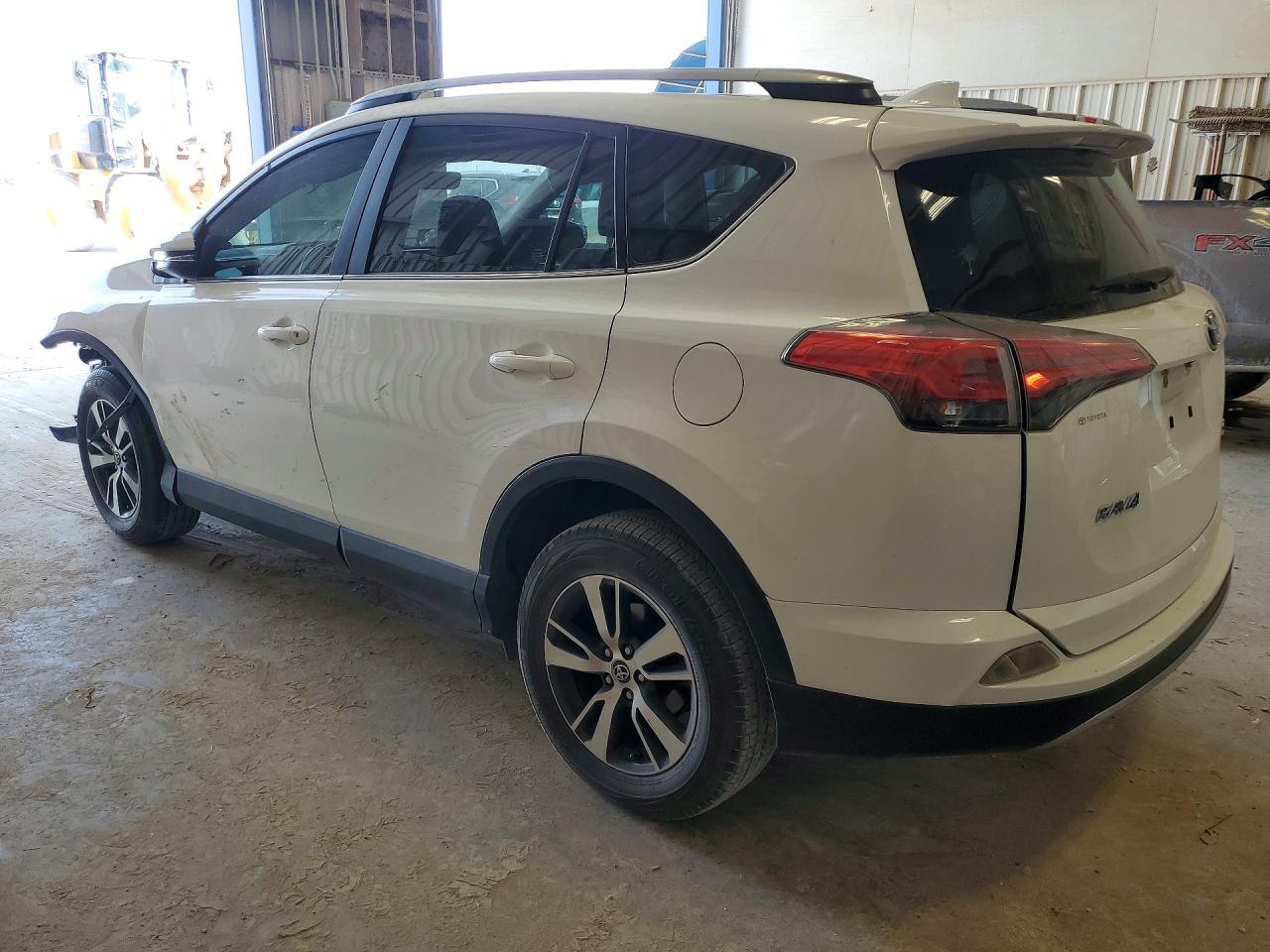 2018 Toyota Rav4 Xle - zdjęcie 2