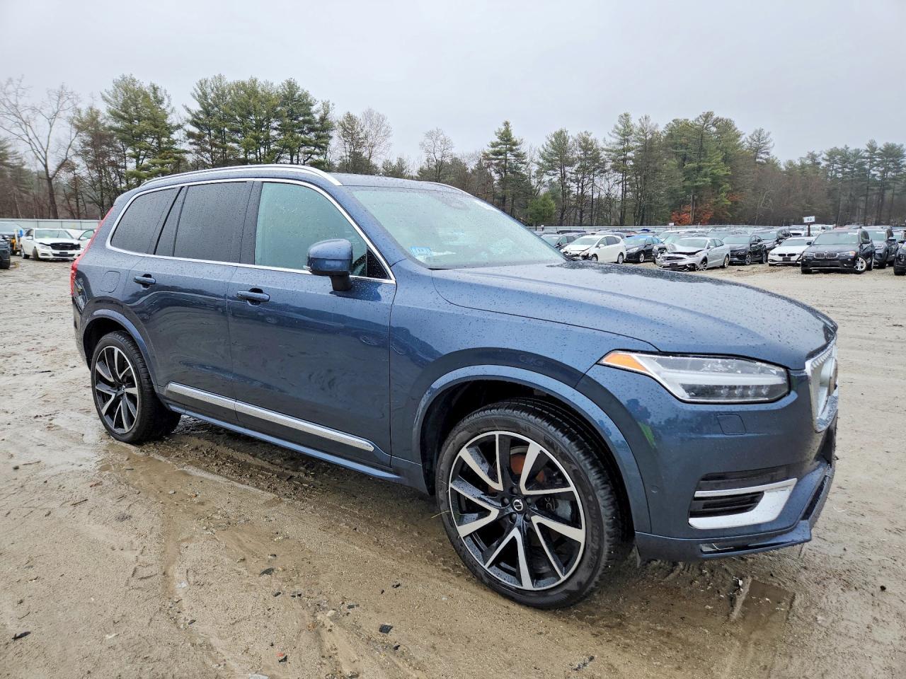2023 Volvo Xc90 Plus - zdjęcie 4
