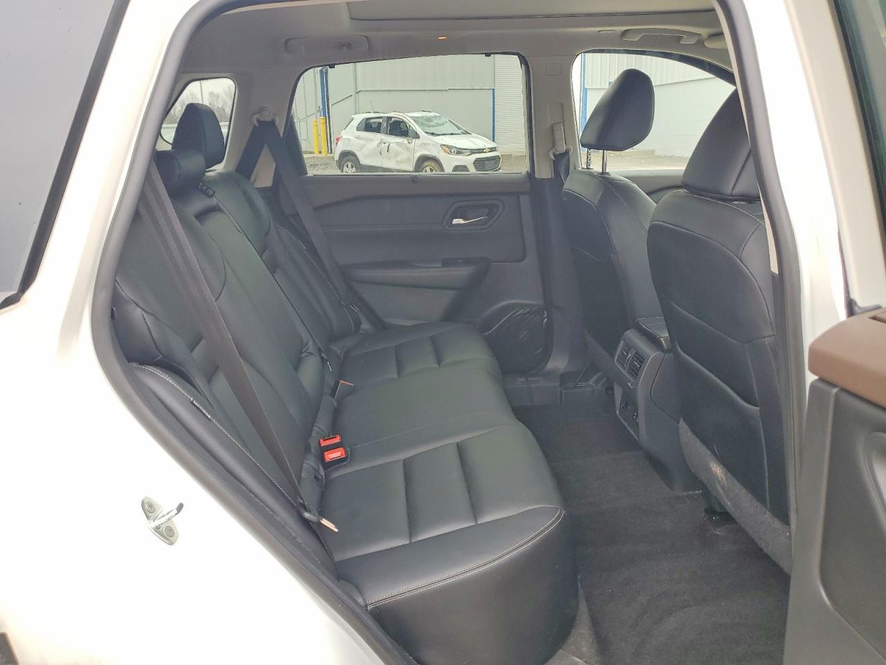 2023 Nissan Rogue Sl - zdjęcie 11