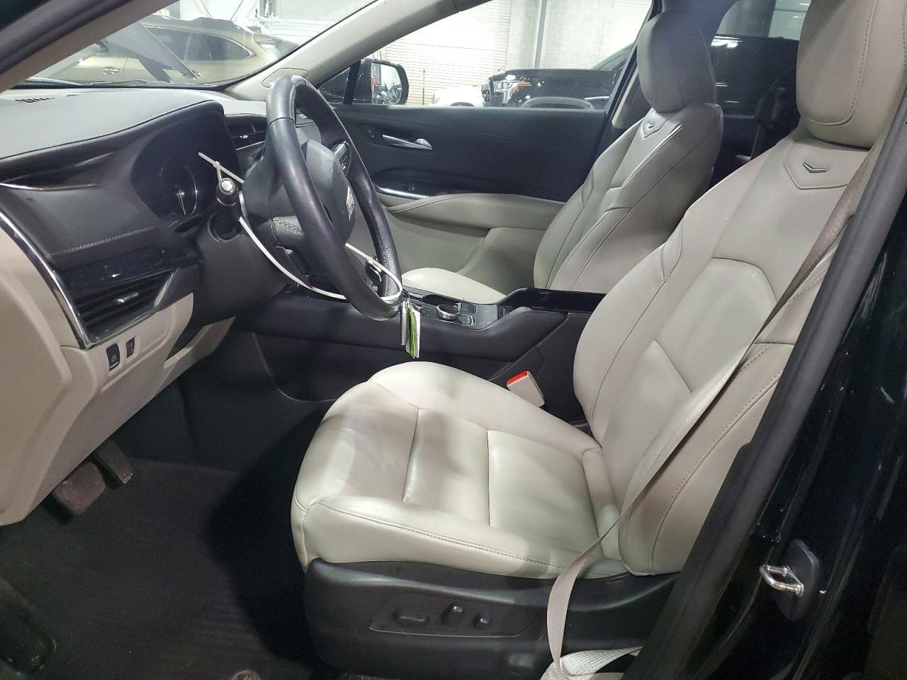 2023 Cadillac Xt4 Premium Luxury - zdjęcie 7