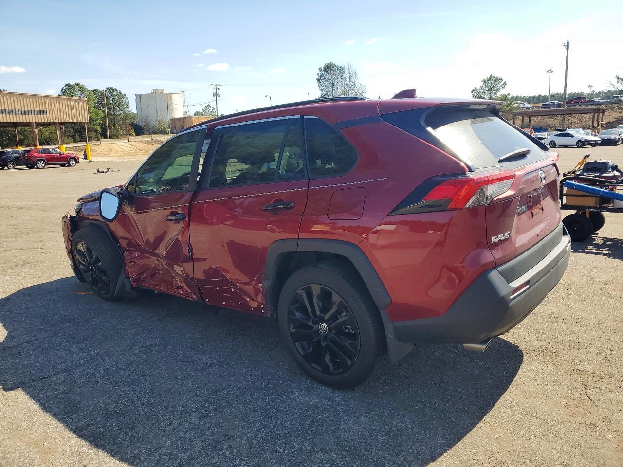 2024 Toyota Rav4 Xle Premium - zdjęcie 2
