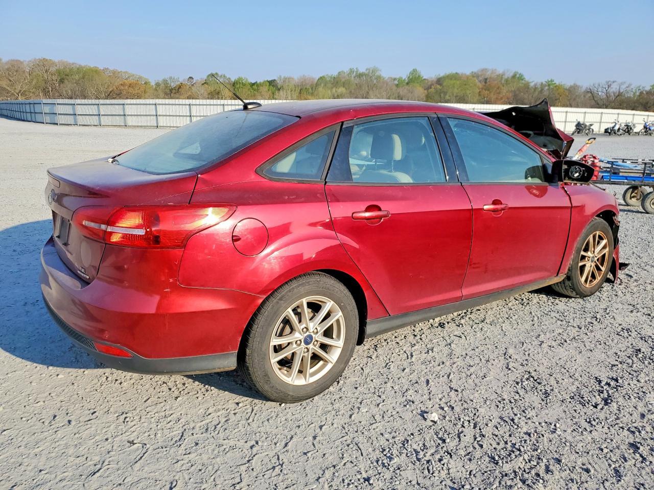 2016 Ford Focus Se - zdjęcie 3