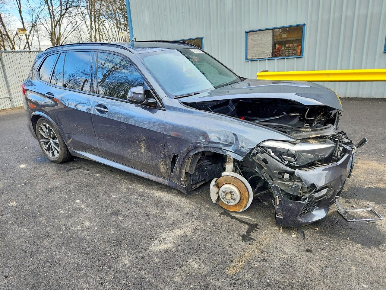 2022 BMW X5 xDrive40I - zdjęcie 4