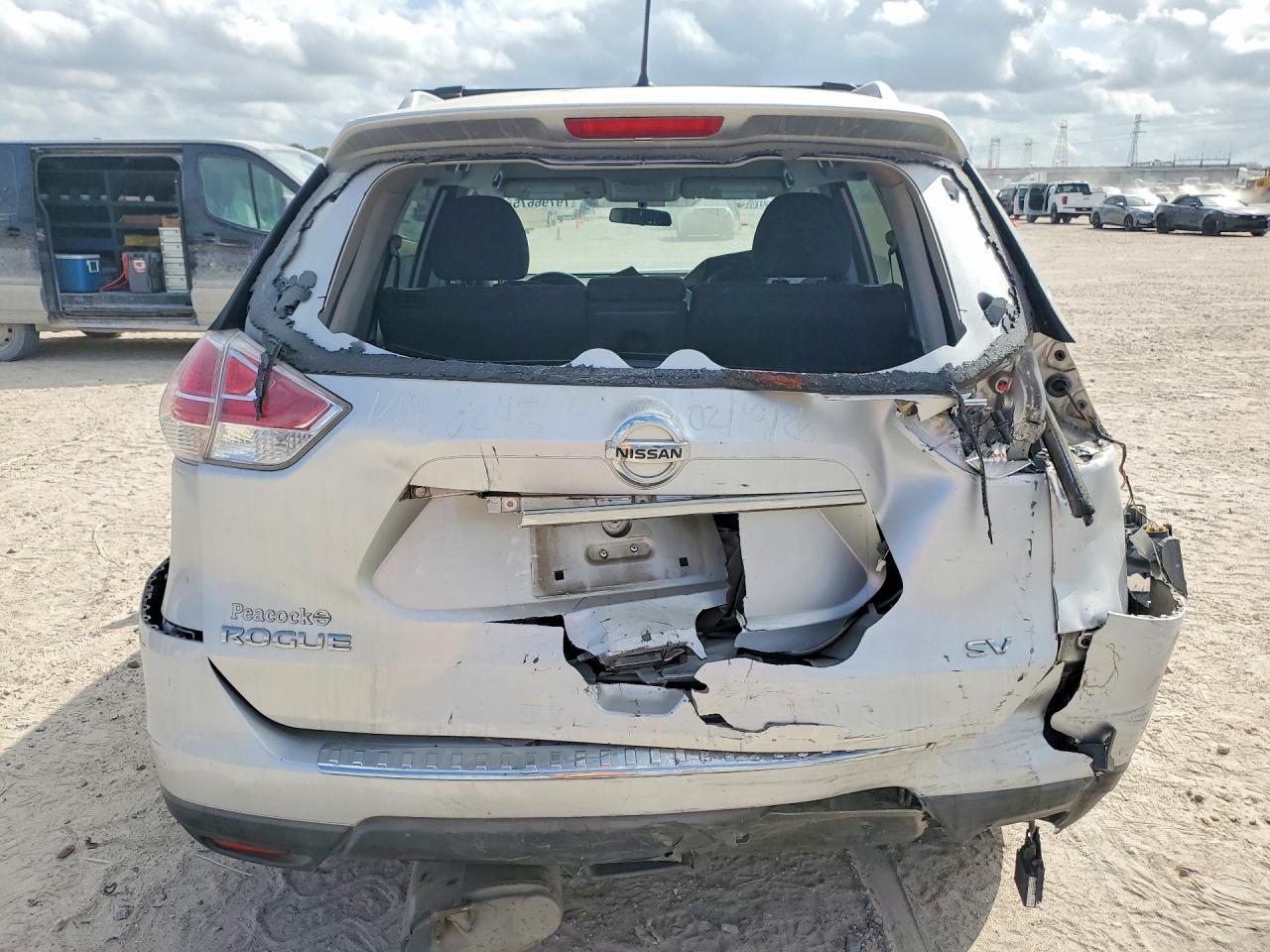 2016 Nissan Rogue Sv - zdjęcie 6