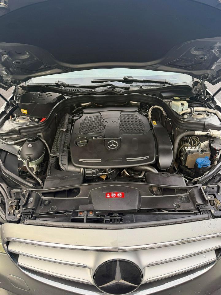 2014 Mercedes-Benz E 350 4Matic Wagon - zdjęcie 7