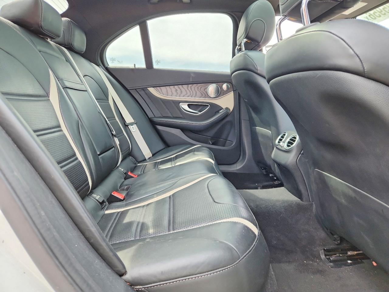 2017 Mercedes-Benz C 63 Amg-S - zdjęcie 10