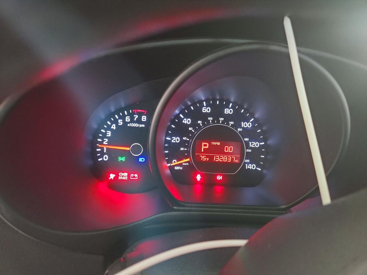 2016 Kia Soul Base - zdjęcie 9