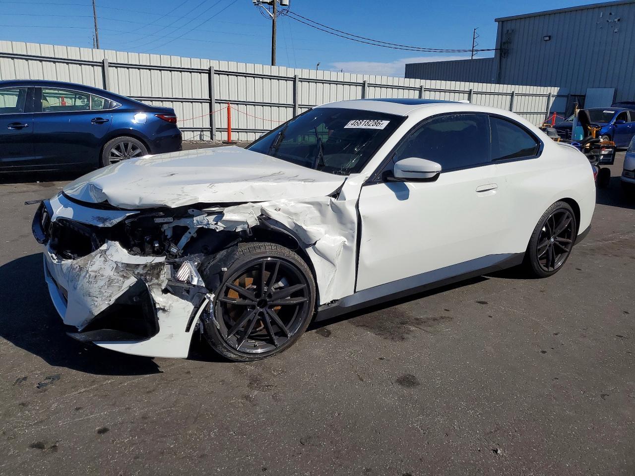 2022 BMW Motorrad 230I - zdjęcie główne