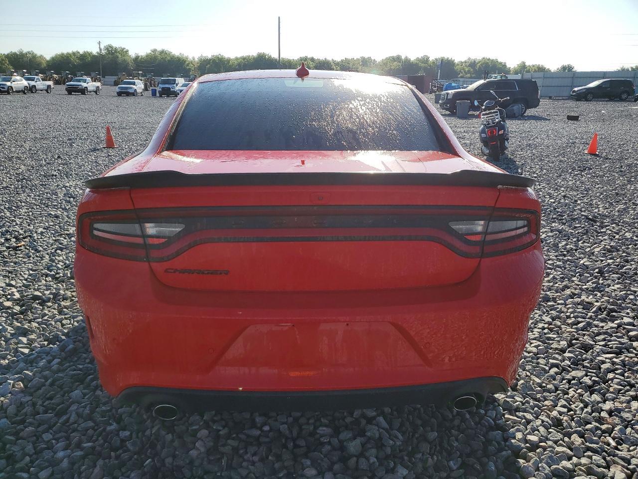 2021 Dodge Charger Gt - zdjęcie 6