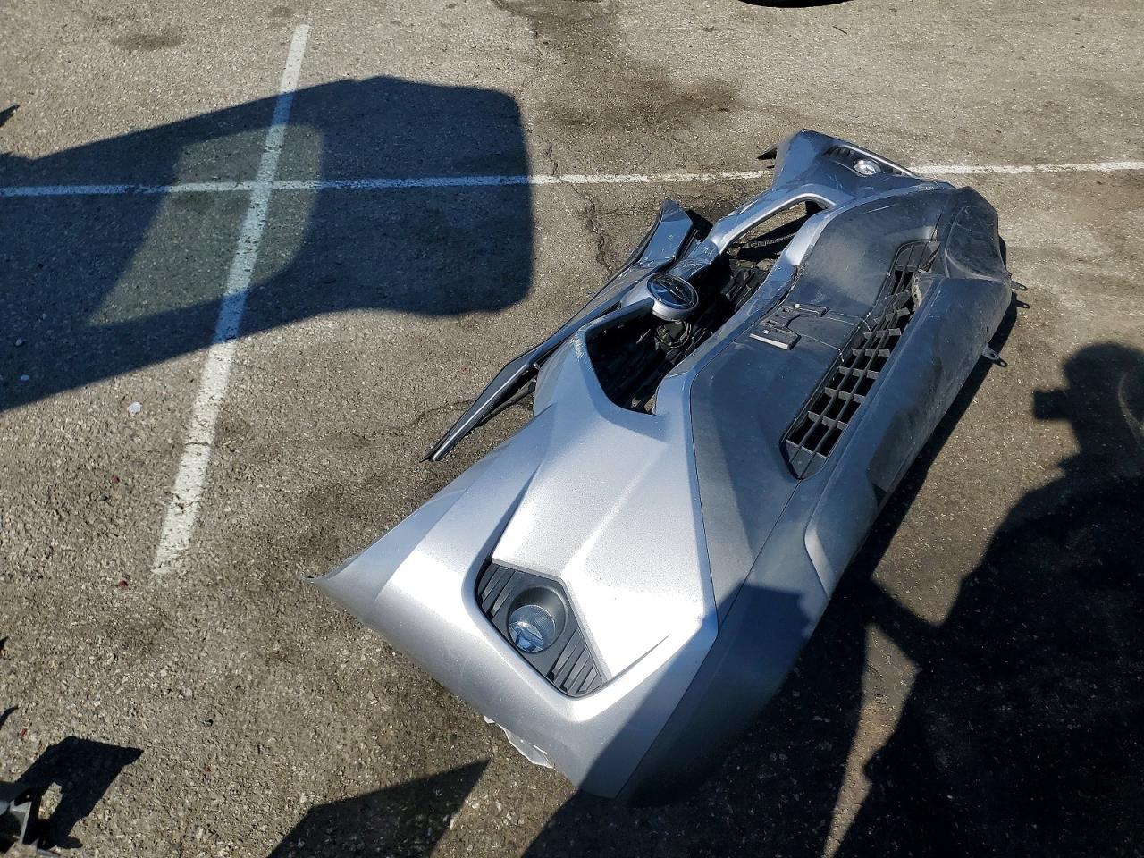 2020 Toyota Rav4 Xle - zdjęcie 13