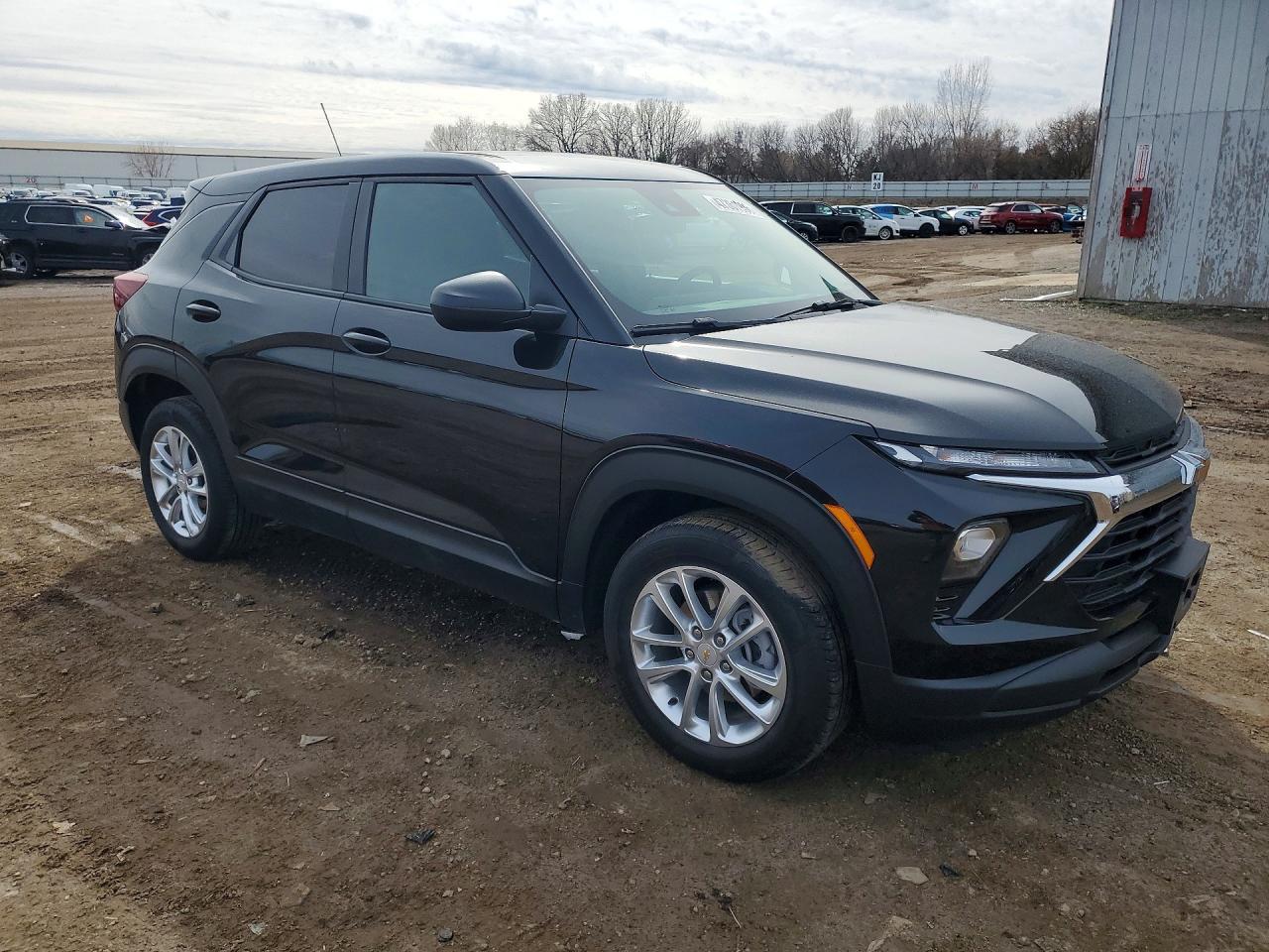 2025 Chevrolet Trailblazer Ls - zdjęcie 4
