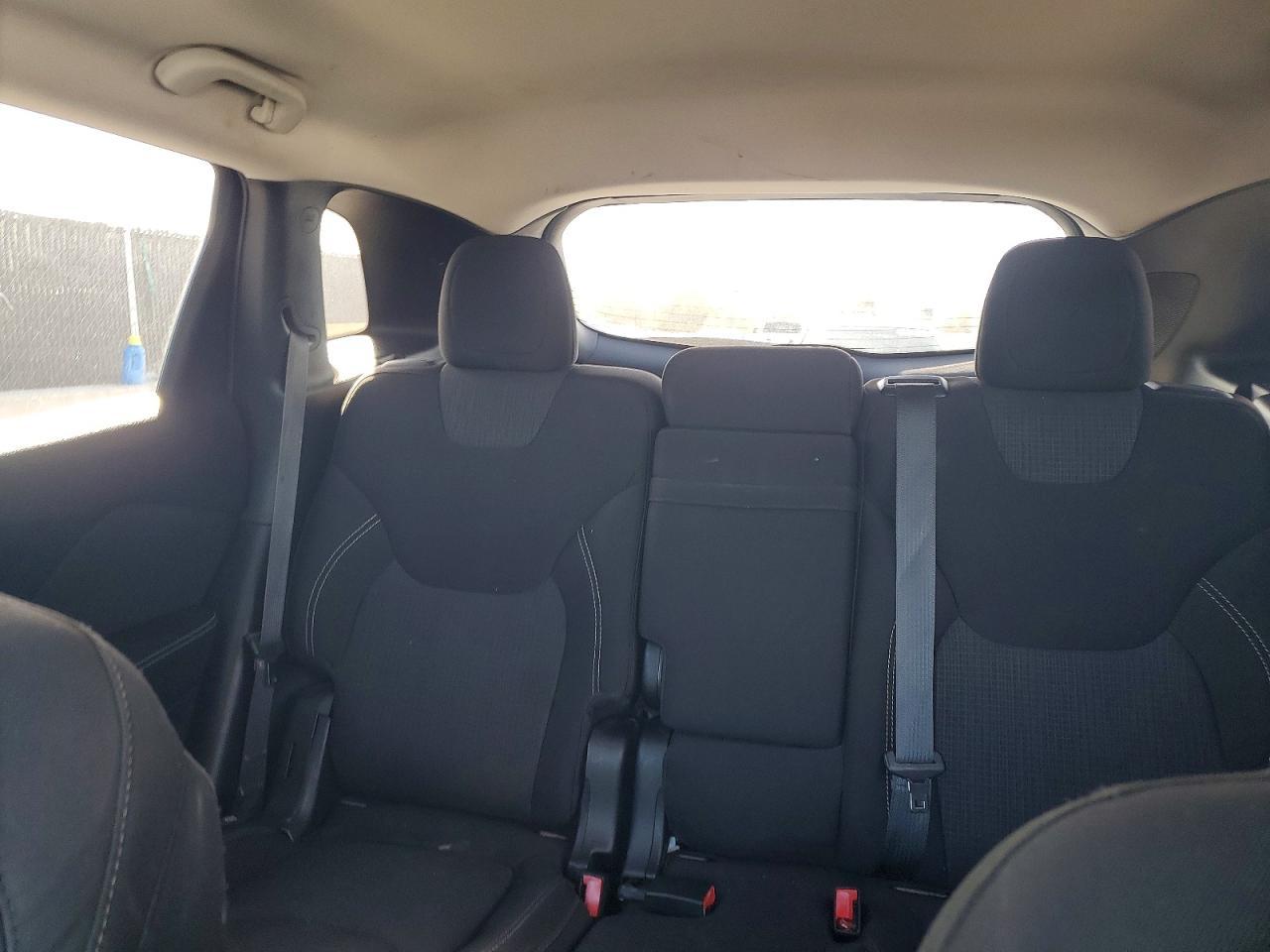 2015 Jeep Cherokee Latitude - zdjęcie 10