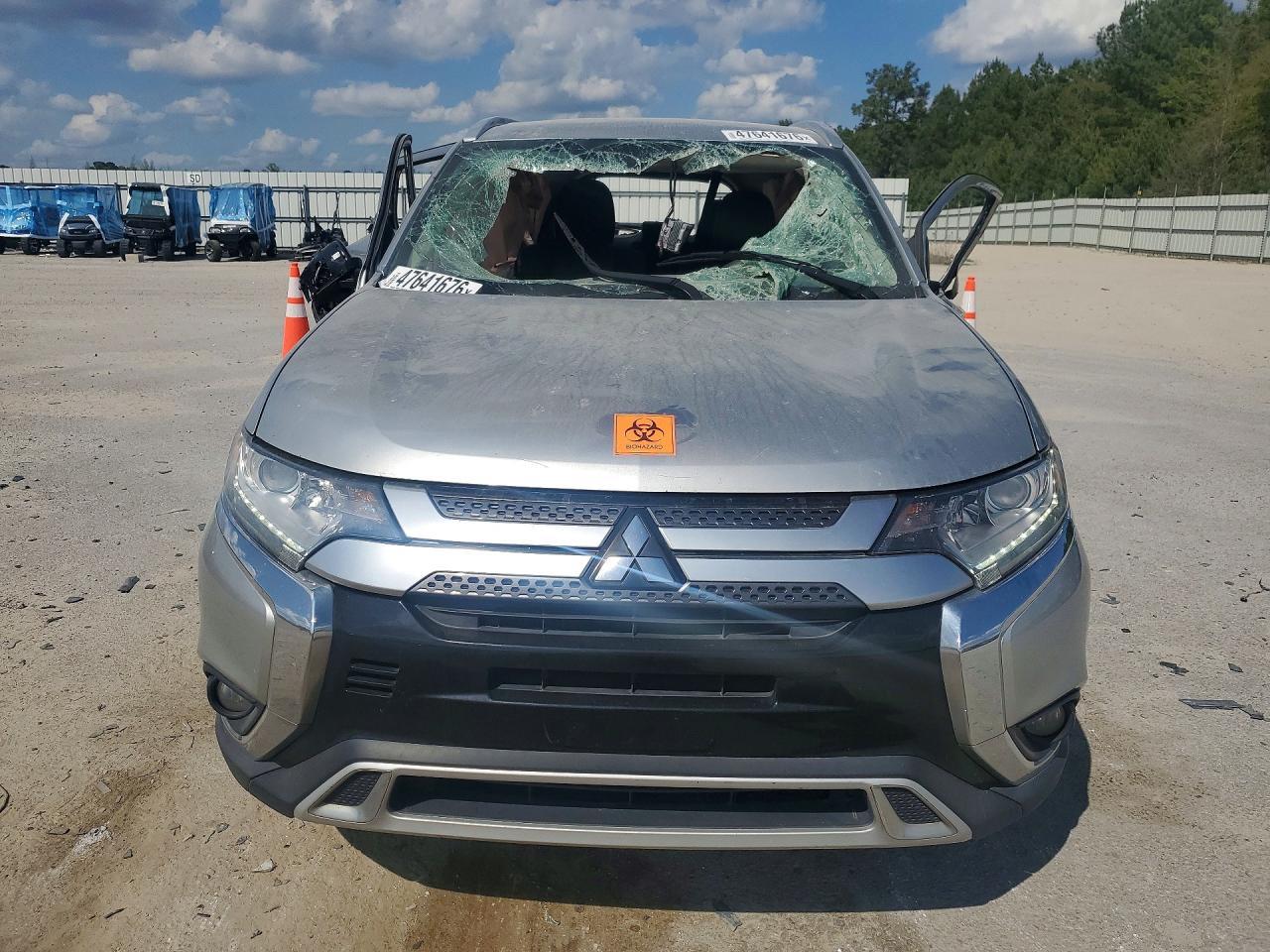 2020 Mitsubishi Outlander Se - zdjęcie 5