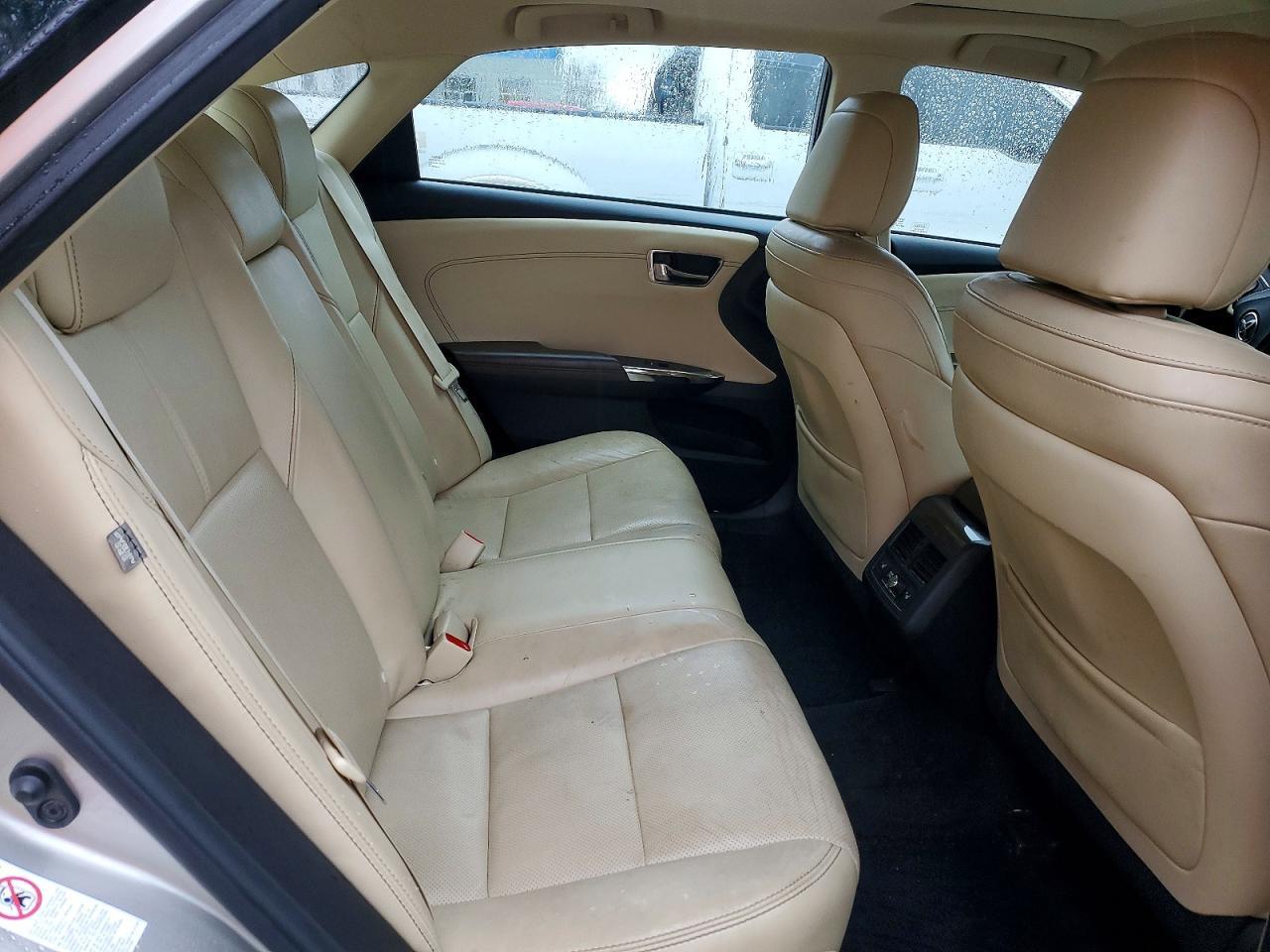 2014 Toyota Avalon Hybrid Limited - zdjęcie 10