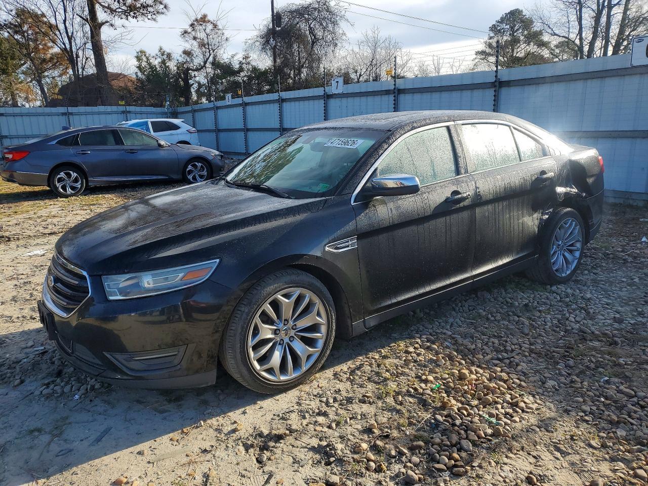 2013 Ford Taurus Limited - zdjęcie główne