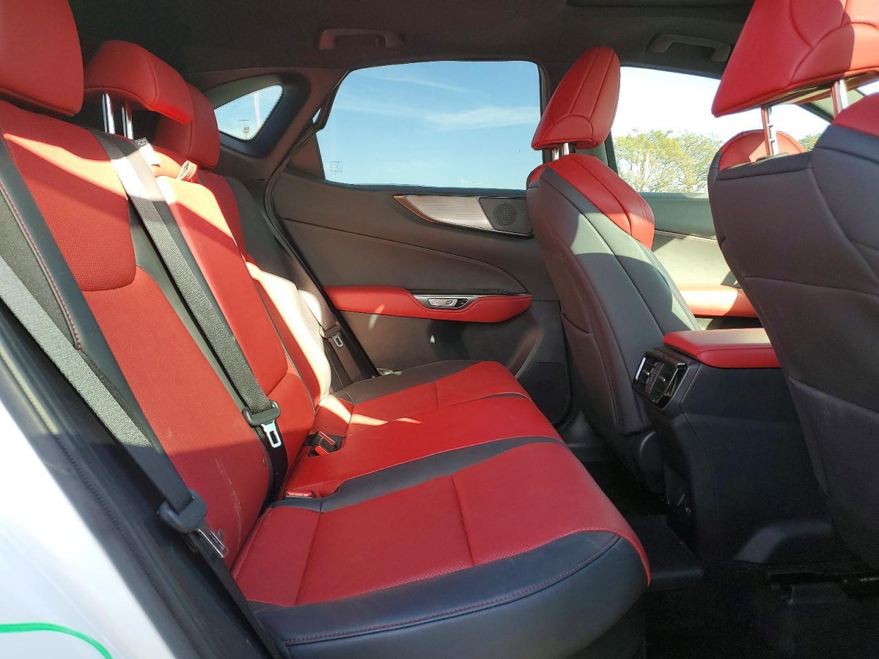 2022 Lexus Nx 250 - zdjęcie 11