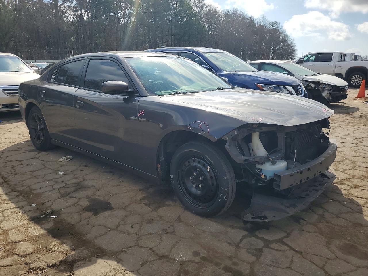 2019 Dodge Charger Sxt - zdjęcie 4