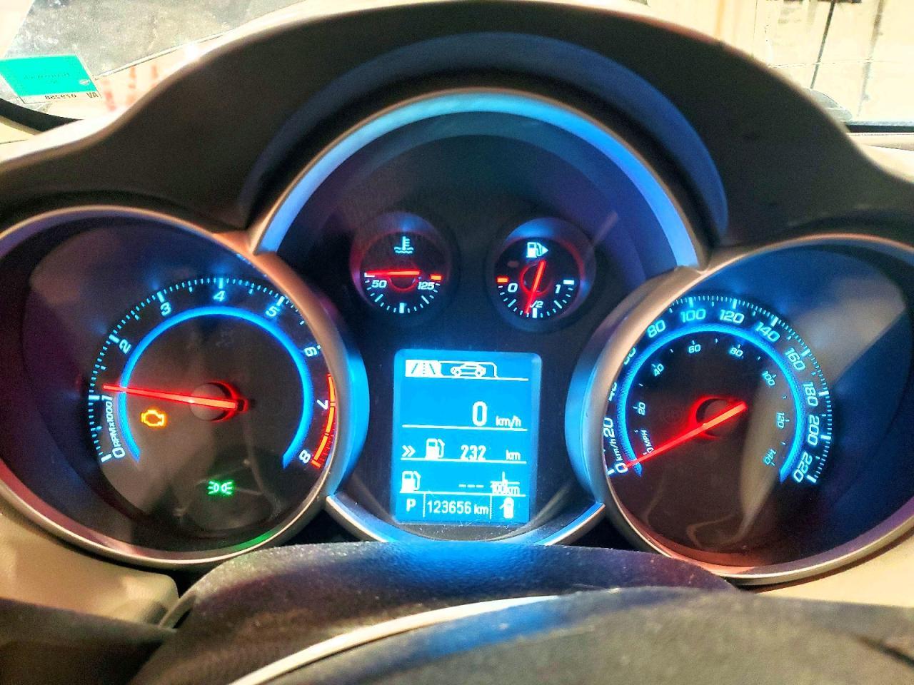 2014 Chevrolet Cruze Ls - zdjęcie 9