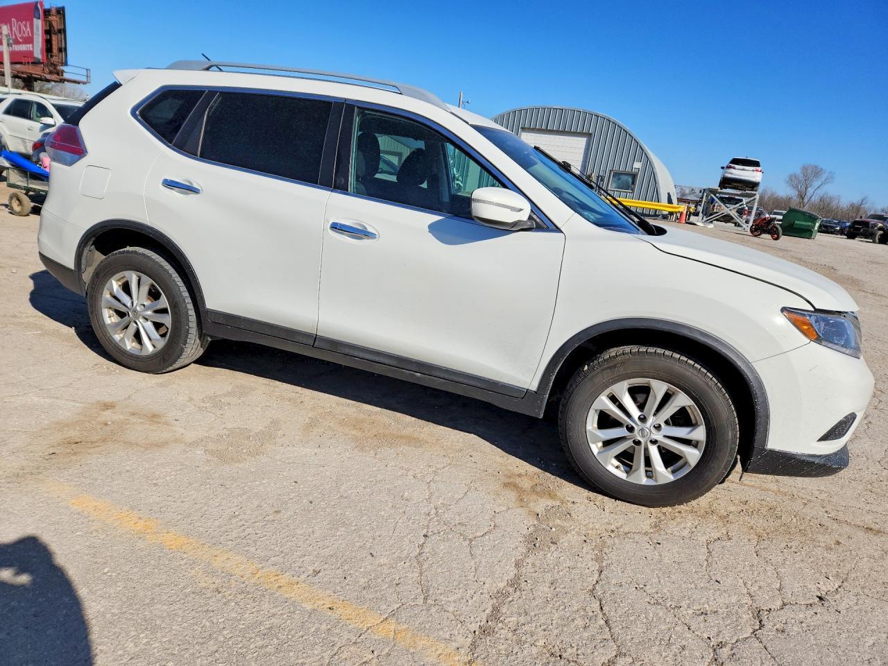 2015 Nissan Rogue S - zdjęcie 4