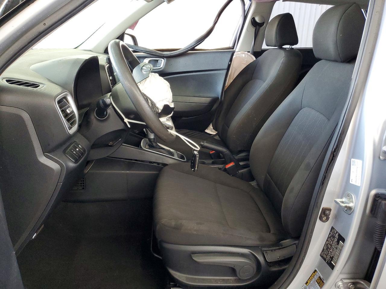 2022 Hyundai Venue Se - zdjęcie 7