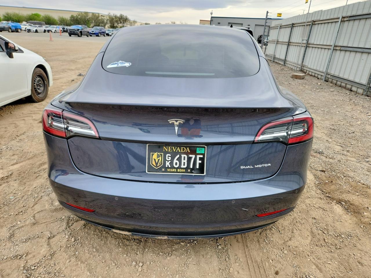 2022 Tesla Model 3 - zdjęcie 6