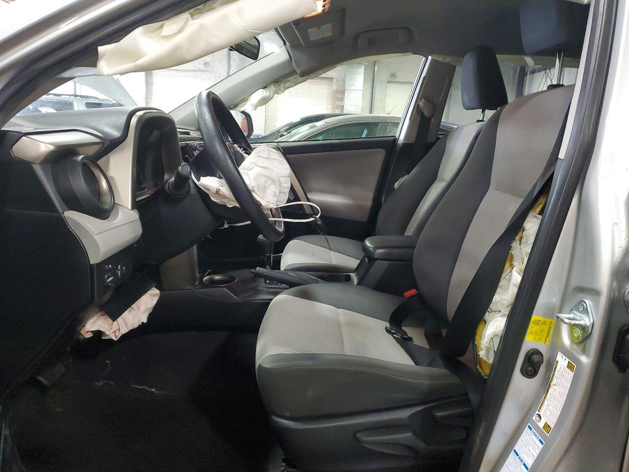 2015 Toyota Rav4 Le - zdjęcie 7